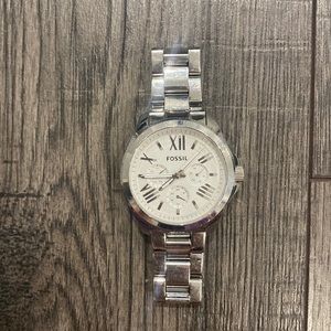 FOSSIL SILVER WATCH